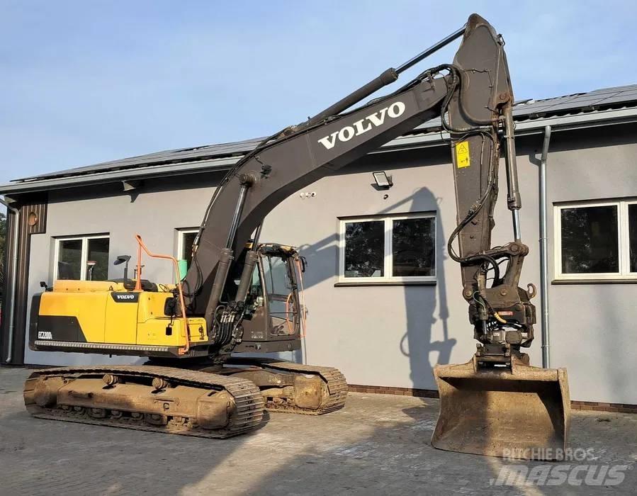 Volvo EC 220 DL Excavatoare pe șenile

