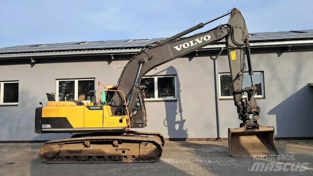 Volvo EC 220 DL Excavatoare pe șenile
