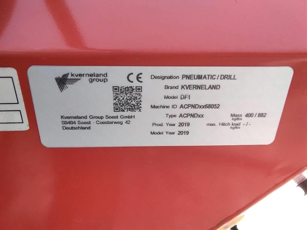 Kverneland DF1 Împrastierea mineralelor