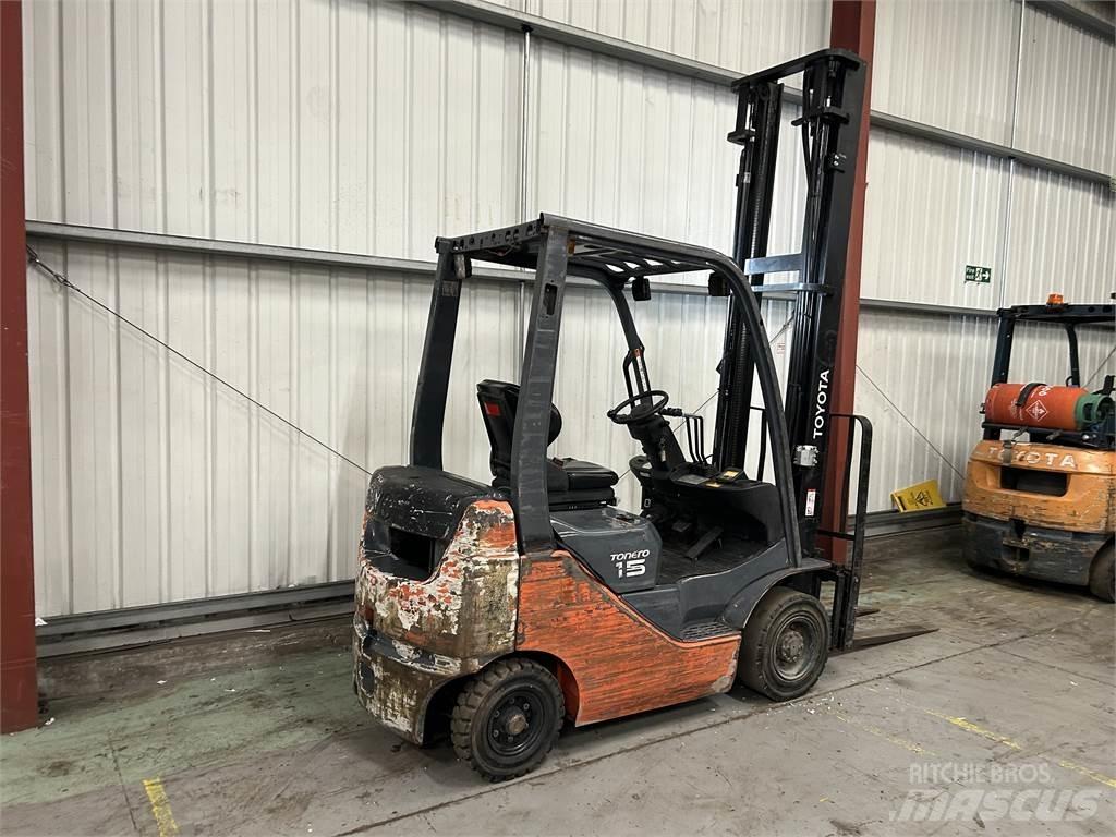 Toyota 02-8FDF15 Stivuitor diesel