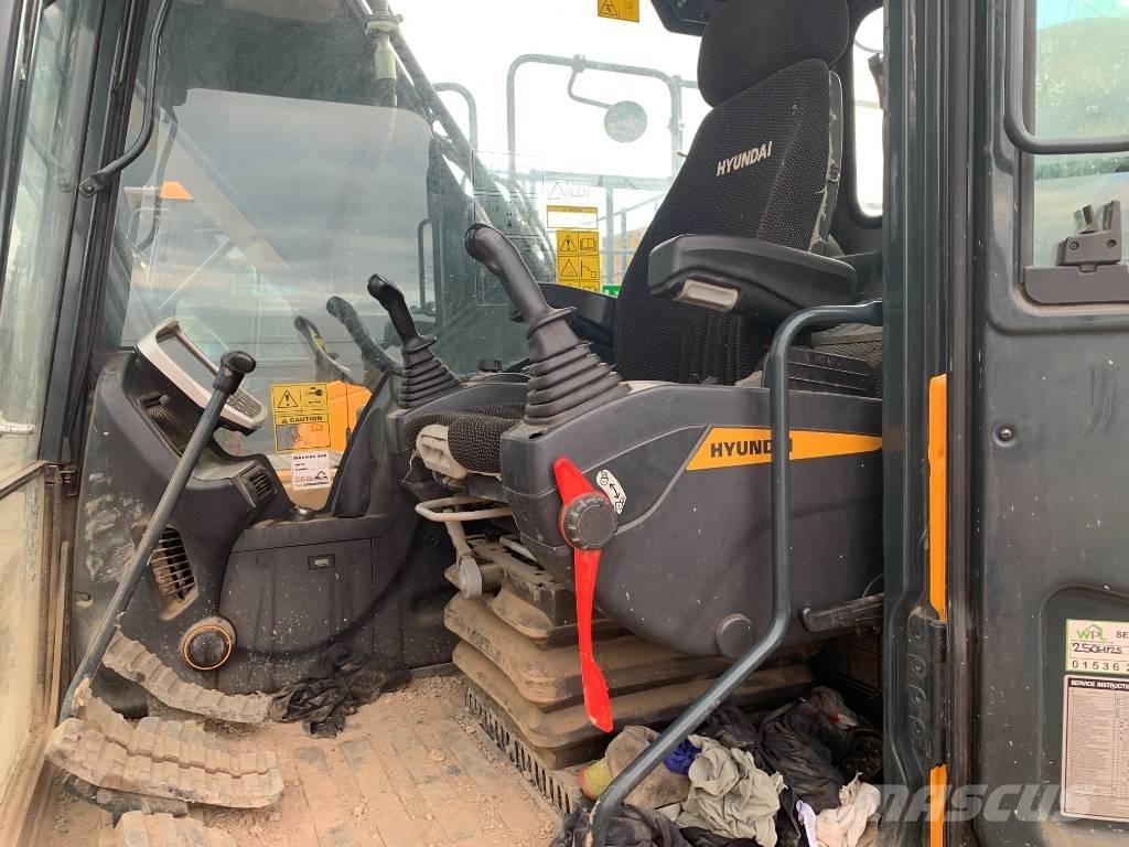 Hyundai HX220A L Excavatoare pe șenile
