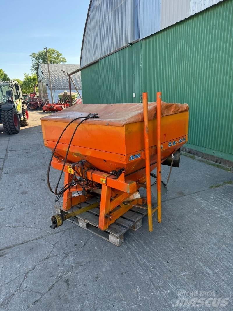 Amazone ZA XS 602 Dispersare nisip si sare