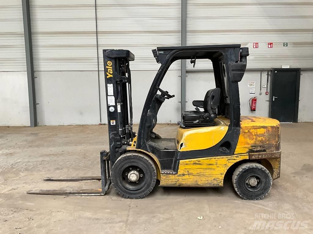 Yale GDP 35 VX Stivuitor diesel