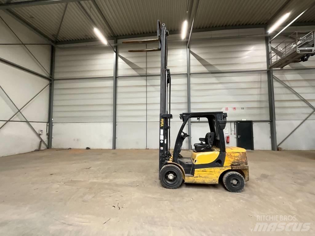 Yale GDP 35 VX Stivuitor diesel
