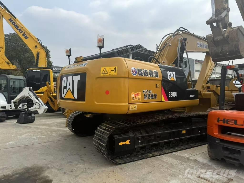 CAT 320 D L Excavatoare pe șenile
