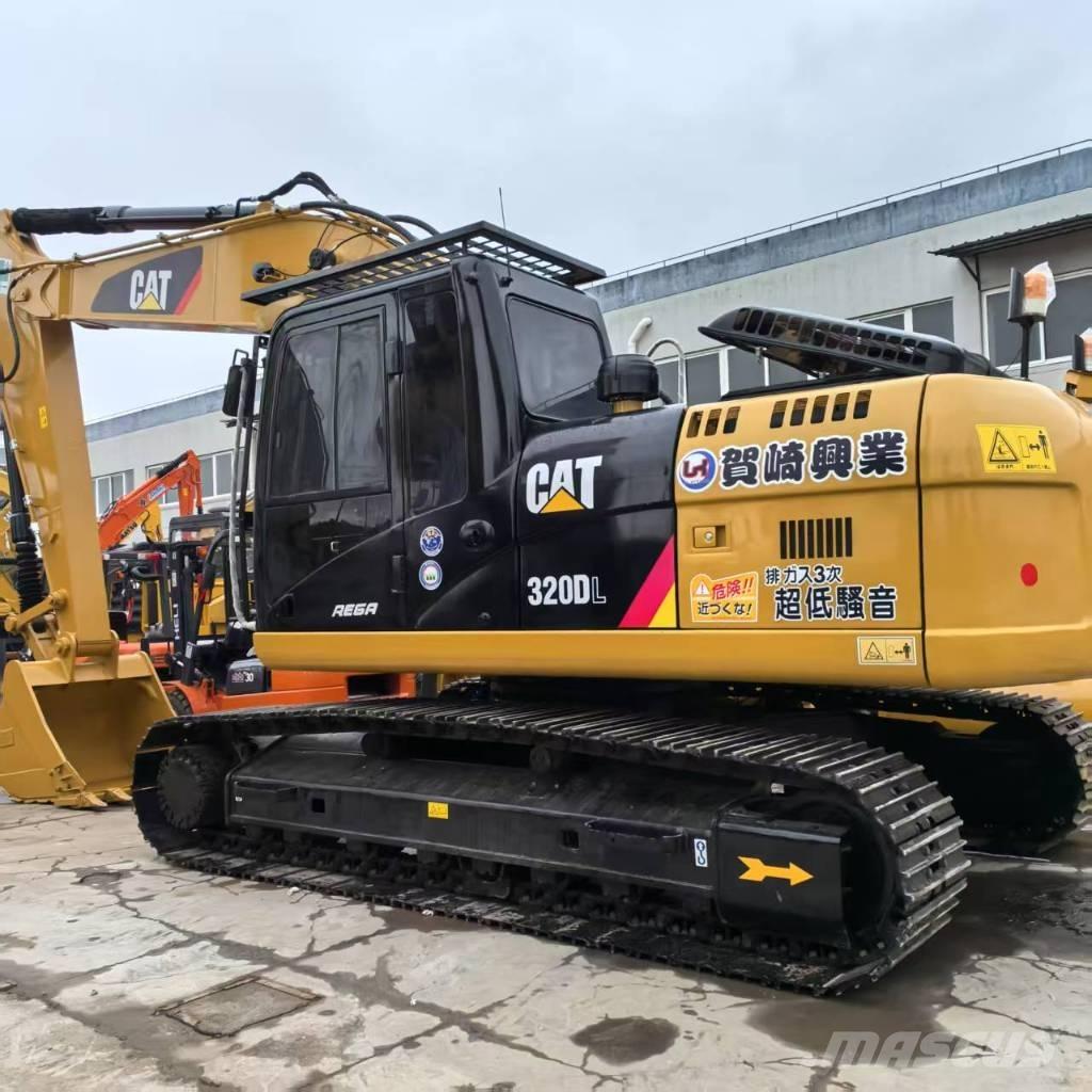CAT 320 D L Excavatoare pe șenile
