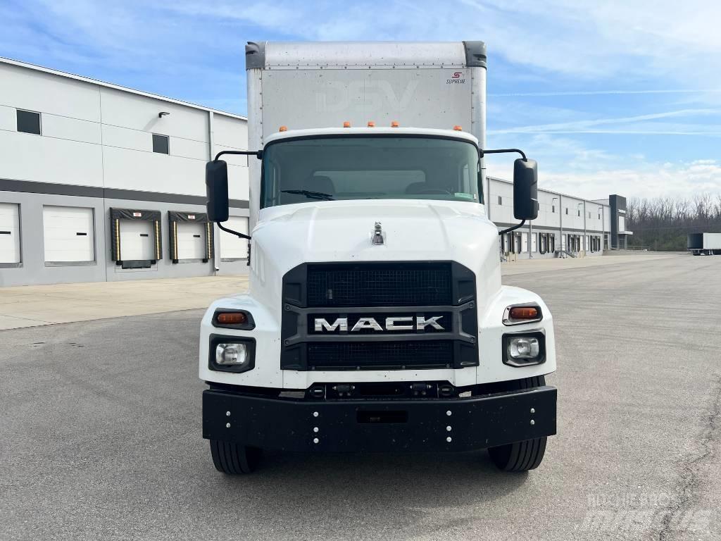 Mack MD 6 Autocamioane