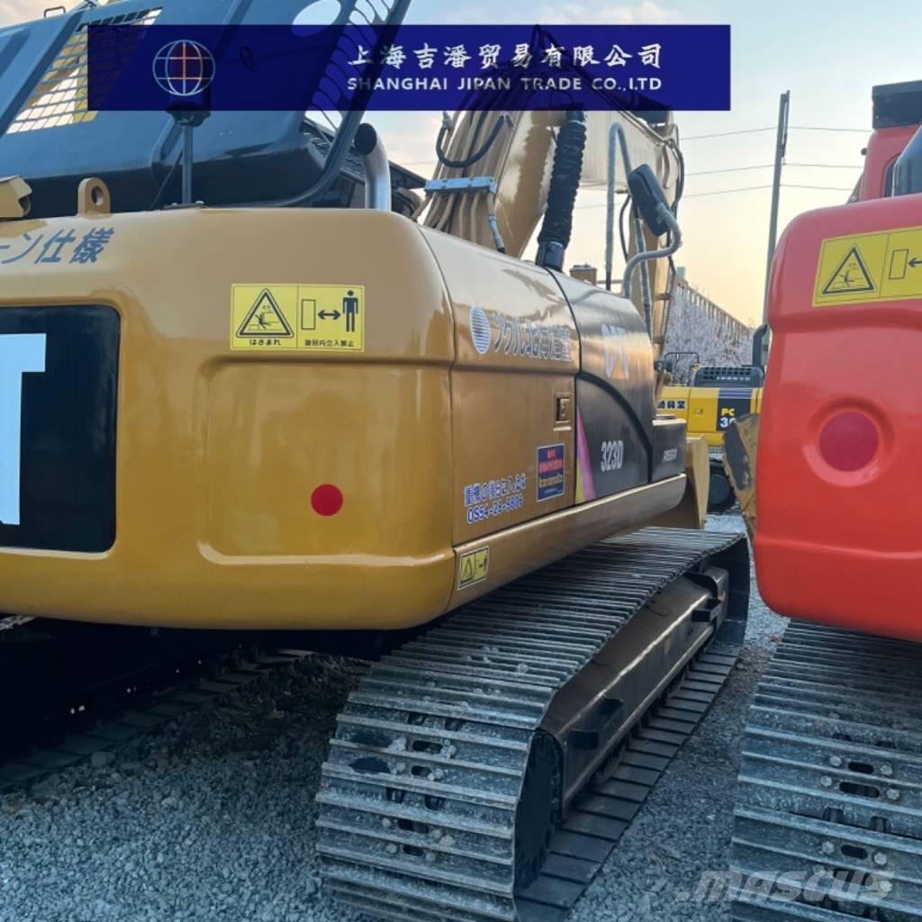 CAT 323 D Excavatoare pe șenile

