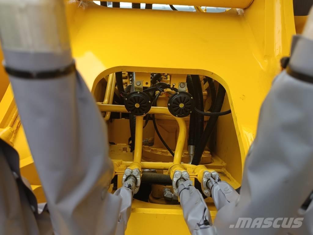 Komatsu PC 240 Excavatoare pe șenile

