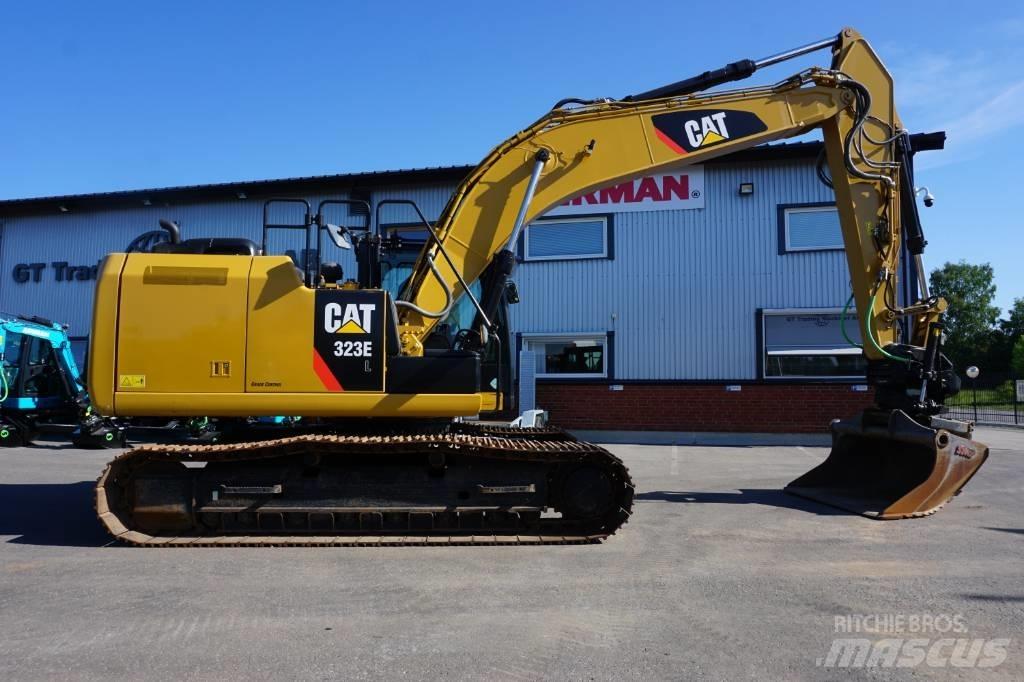 CAT 323EL *Uthyres* Excavatoare pe șenile
