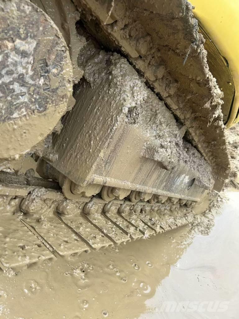 Komatsu PC 128 US Excavatoare pe șenile
