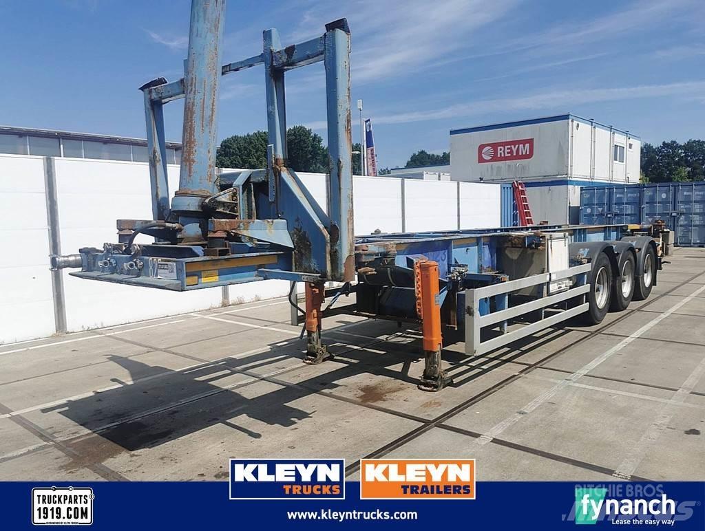 Renders TIPPER Camion cu semi-remorca cu incarcator