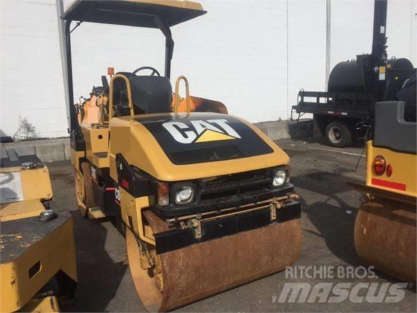 CAT CB 334 D Cilindri compactori dubli