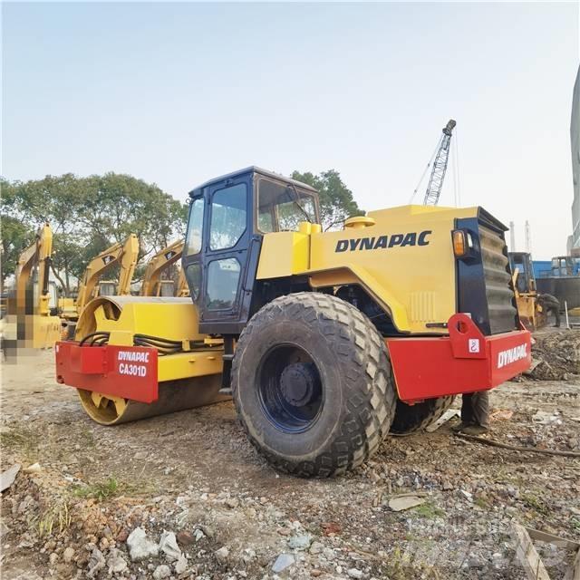 Dynapac CA301D Compactoare monocilindrice
