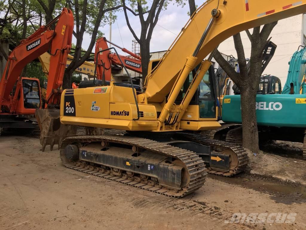 Komatsu pc200-8 Excavatoare pe șenile
