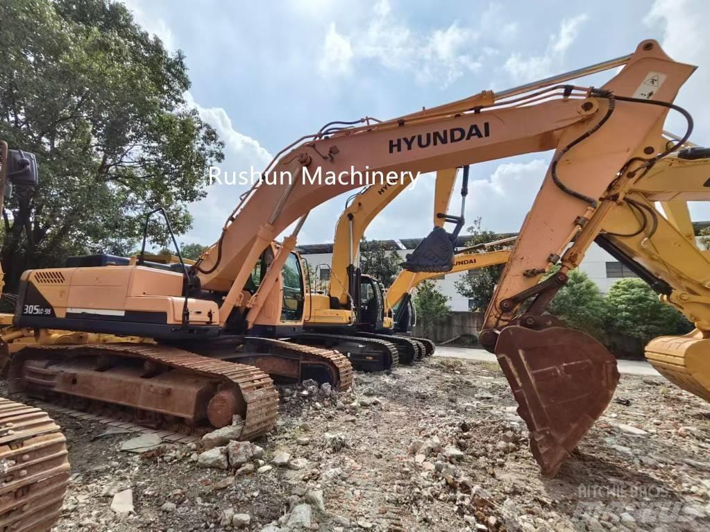 Hyundai 305 Excavatoare pe șenile
