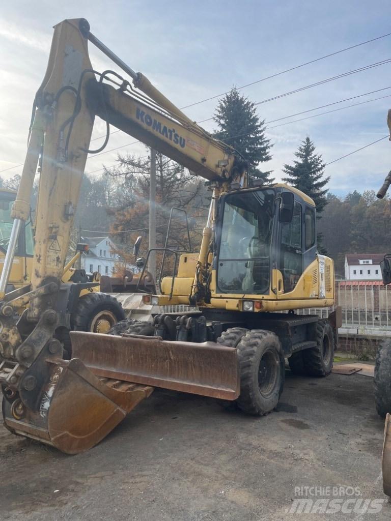 Komatsu PW 130-7K Excavatoare cu roti