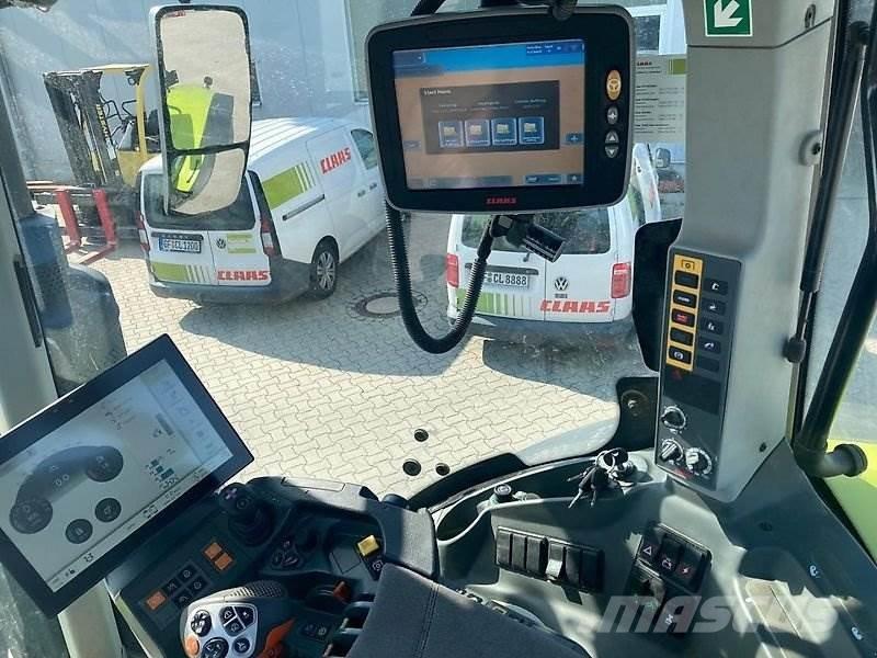 CLAAS Axion 930 Tractoare