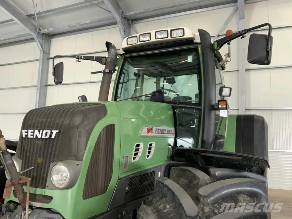 Fendt 817 Vario Tractoare