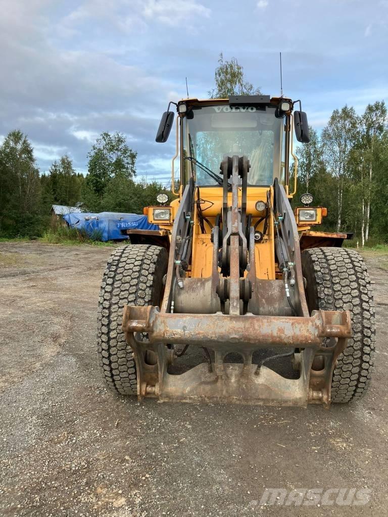 Volvo L 70 D Incarcator pe pneuri