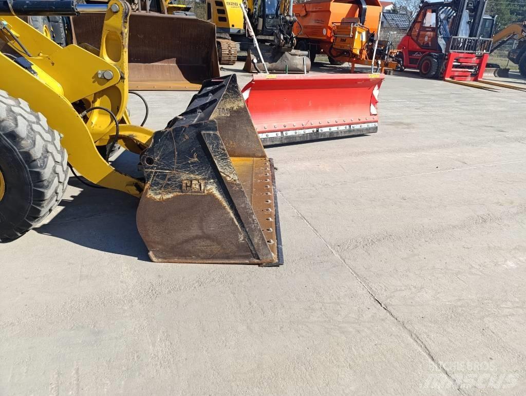 CAT 907 H 2 Incarcator pe pneuri