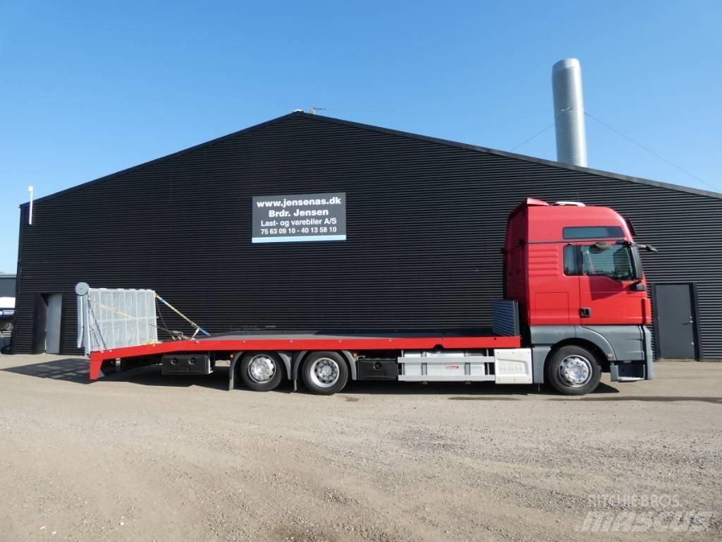 MAN TGX 26.470 Transportatoare vehicule