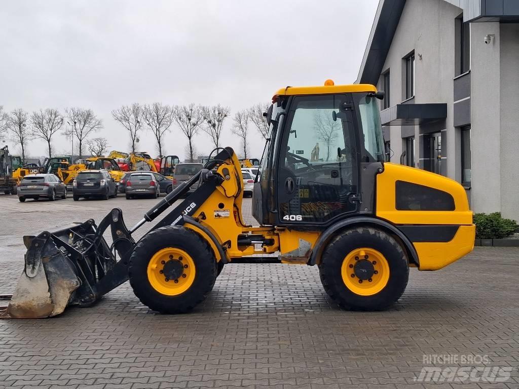 JCB 406 Incarcator pe pneuri