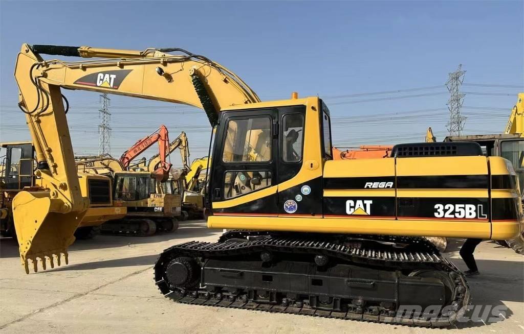 CAT 325 B L Excavatoare pe șenile

