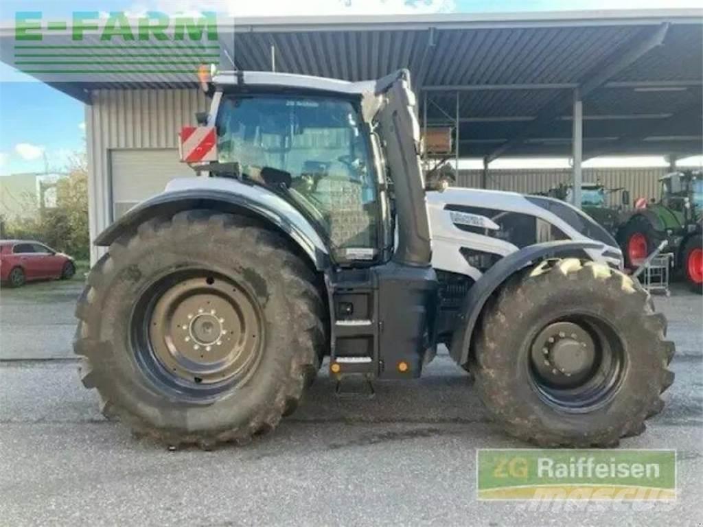 Valtra q265 Tractoare