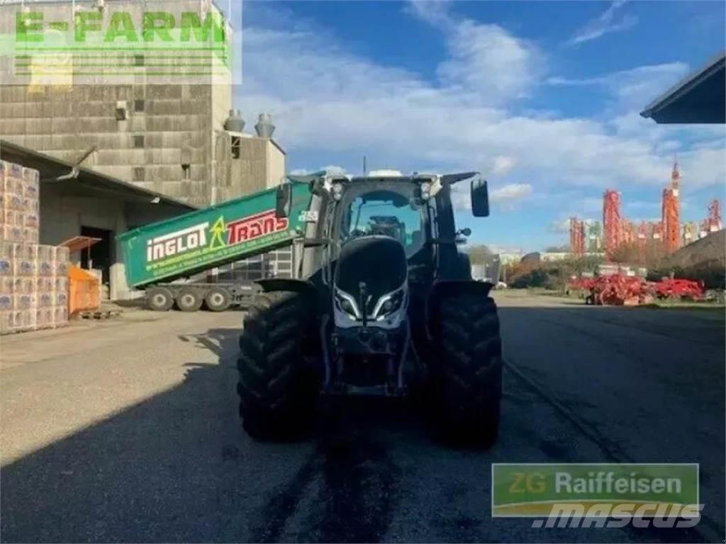 Valtra q265 Tractoare