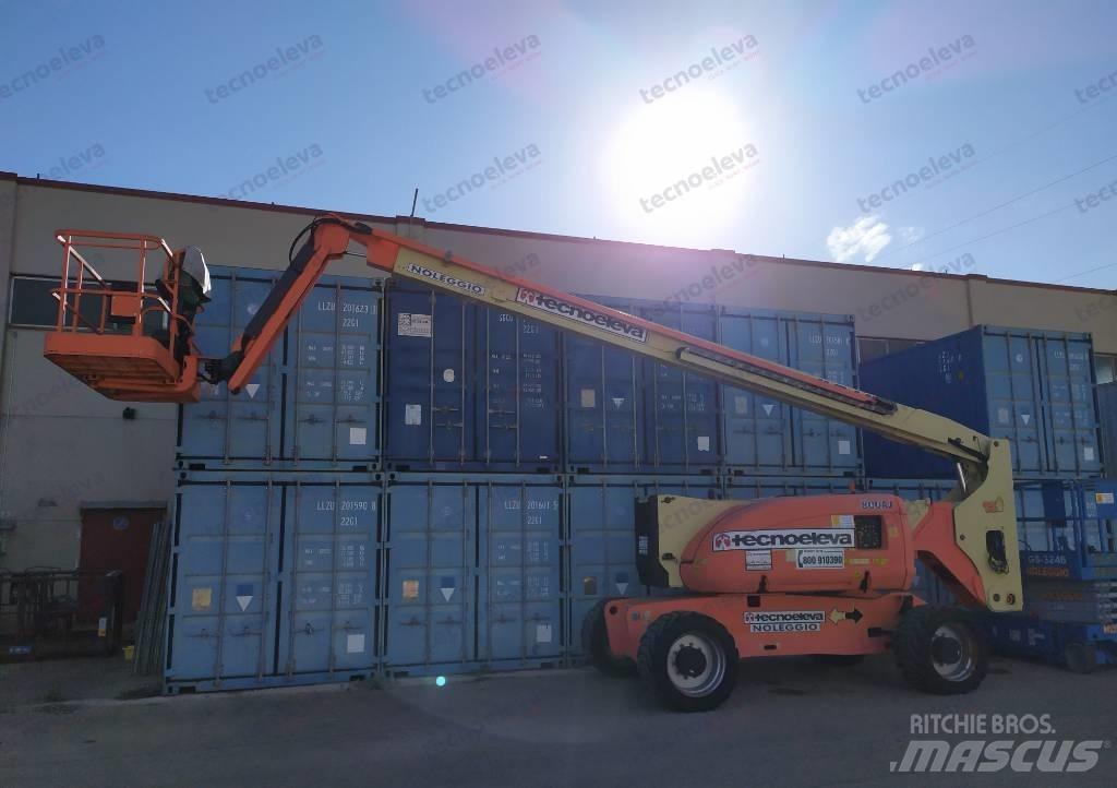 JLG 800 AJ Nacele cu brat articulat