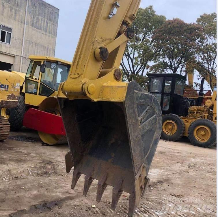 Komatsu pc220-8 Excavatoare pe șenile
