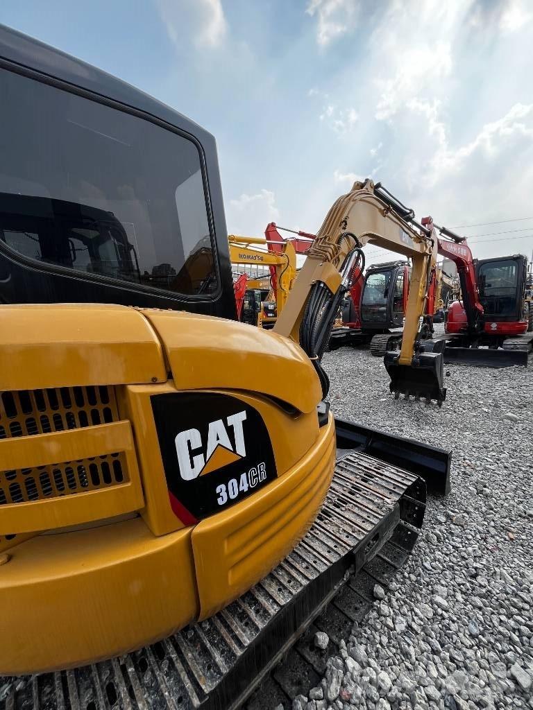 CAT 304 CR Mini excavatoare < 7t