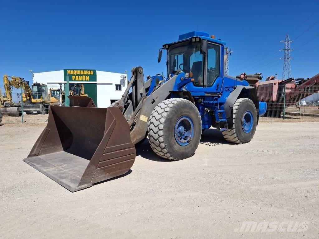 Volvo L 120 F Incarcator pe pneuri