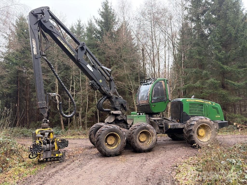 John Deere 1270 E Combine forestiere