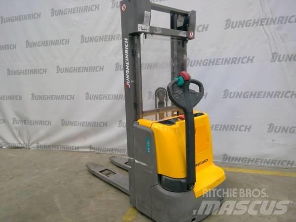 Jungheinrich EJC 112 Transpaleta manuala
