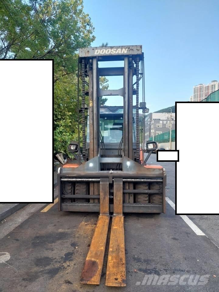 Doosan D 160 S-5 Stivuitor diesel