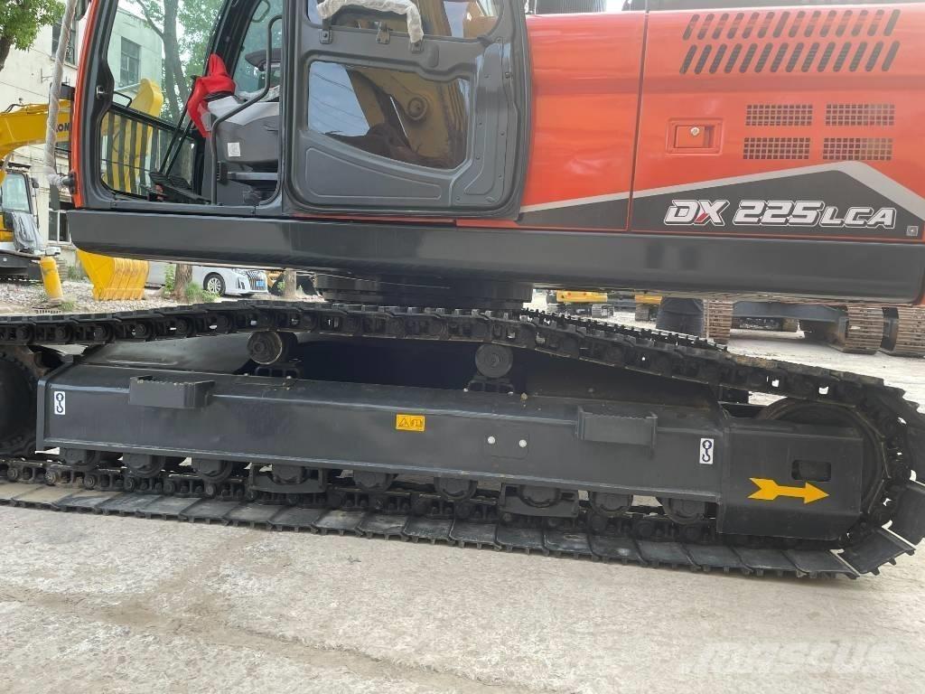 Doosan DX 225 Excavatoare 7t - 12t