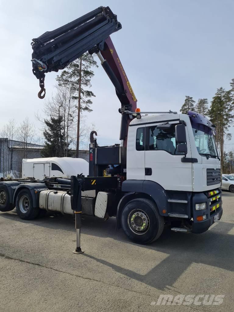 MAN TGA 26.480 Camion cu carlig de ridicare