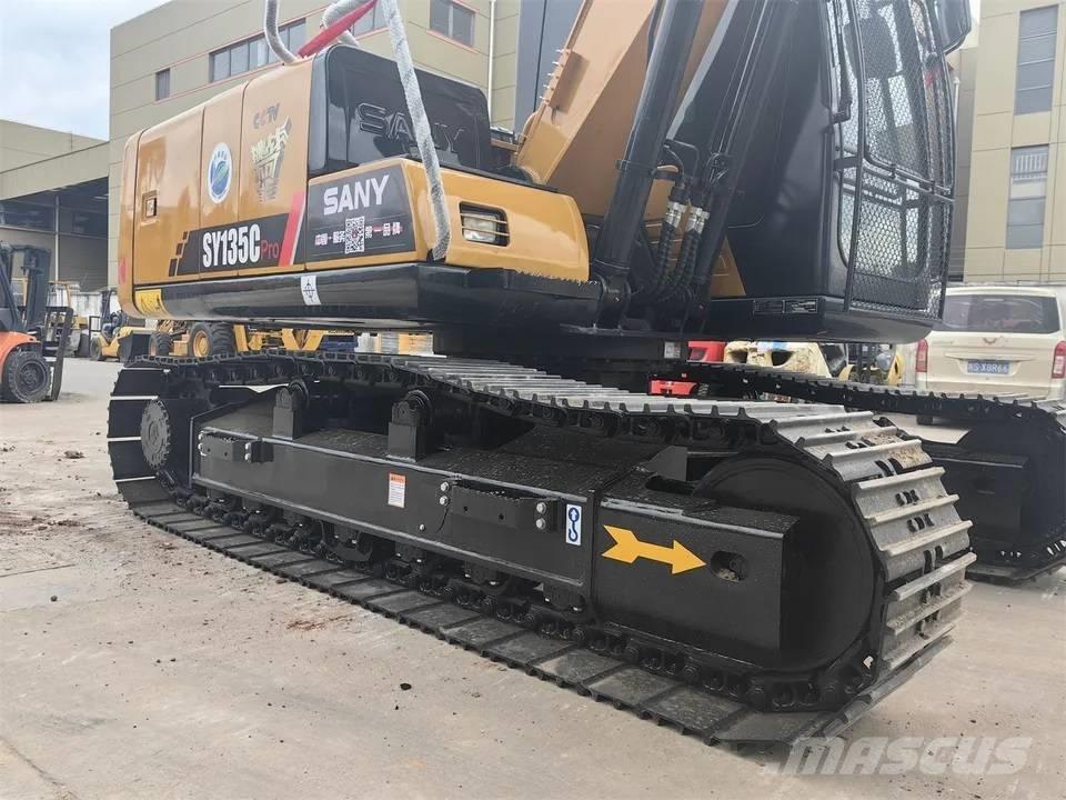 Sany SY135C Excavatoare pe șenile
