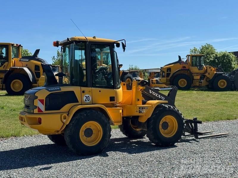 Volvo L 35 G Incarcator pe pneuri