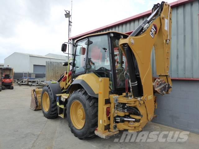 CAT 444 Buldoexcavatoare