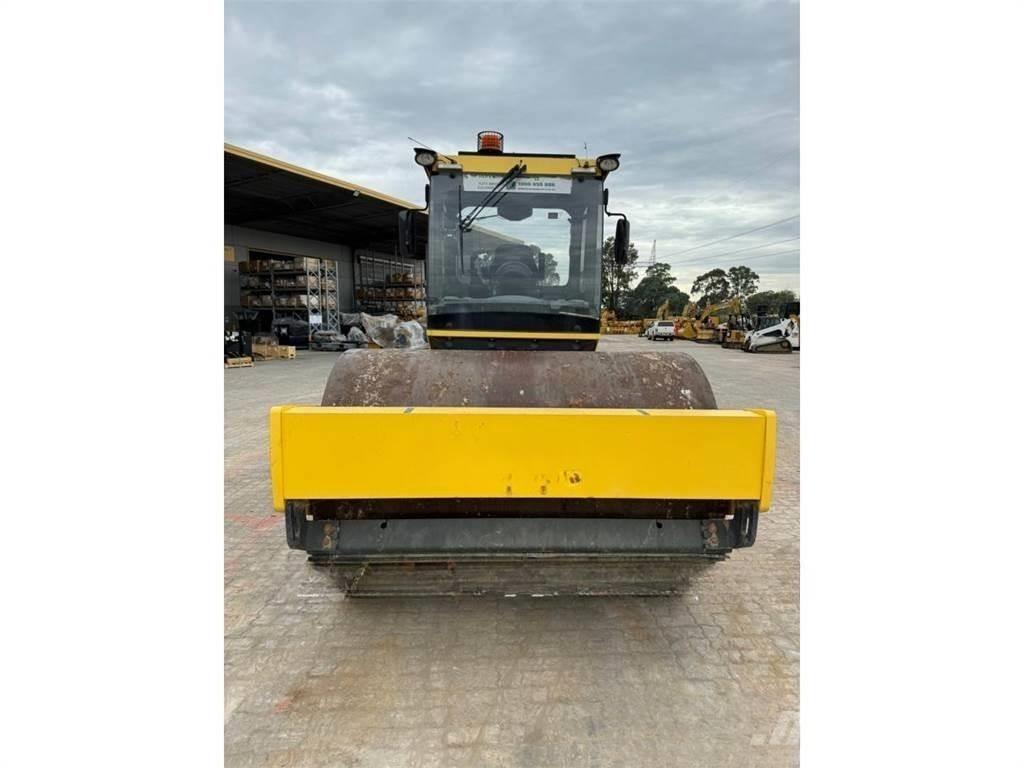 BMW 213D Compactoare monocilindrice