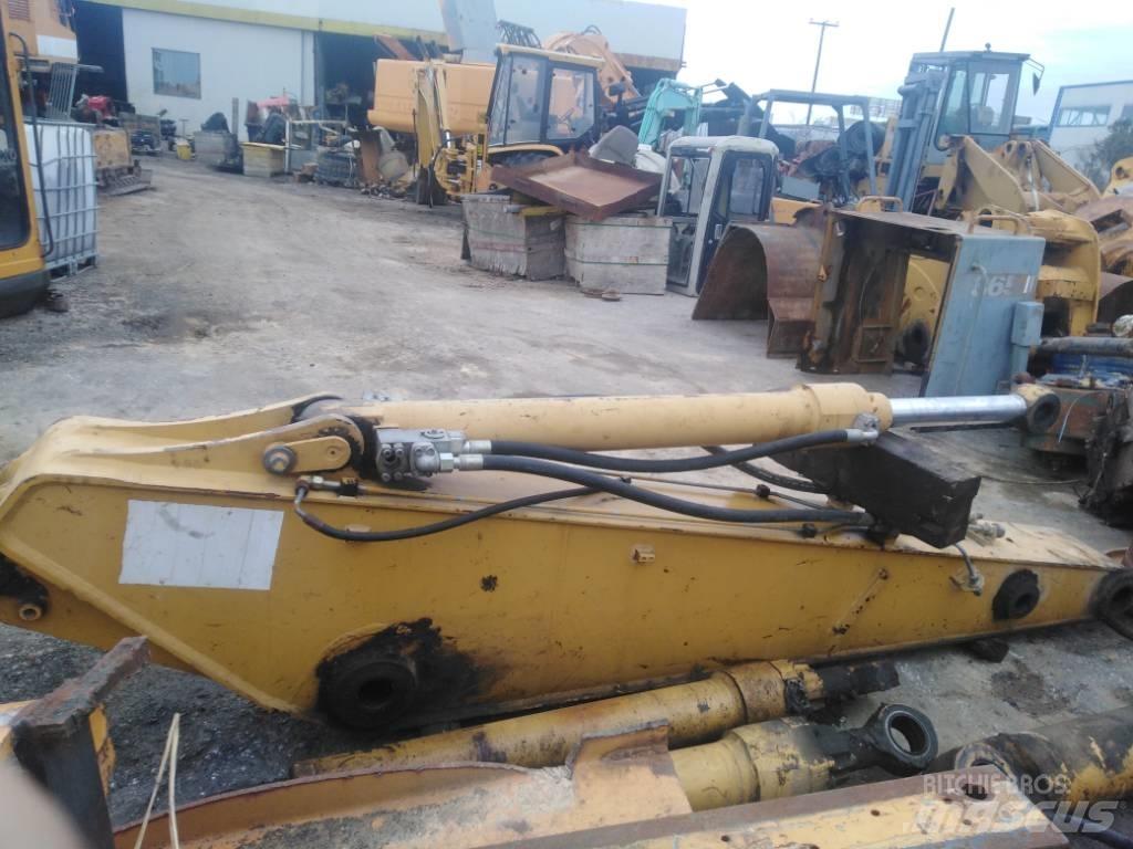 CAT M 318 Sasiuri si suspensii