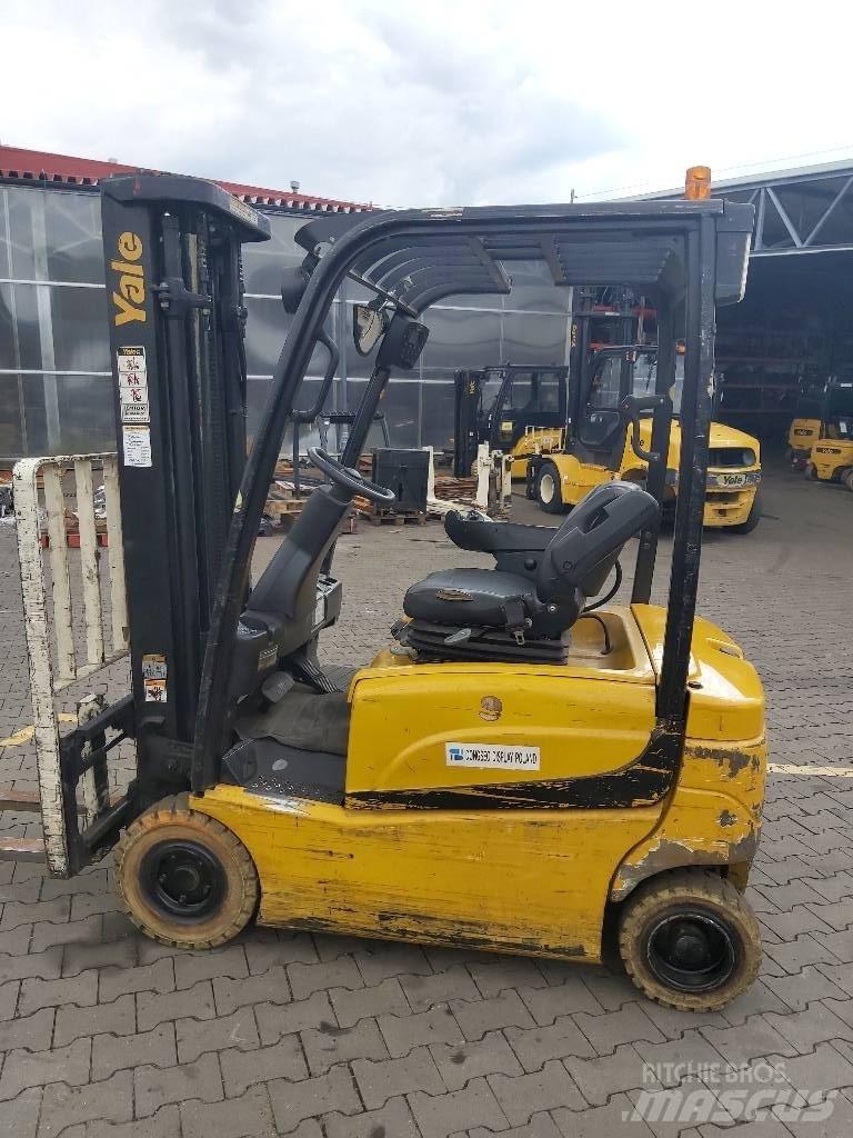 Yale ERP16VF Stivuitor electric