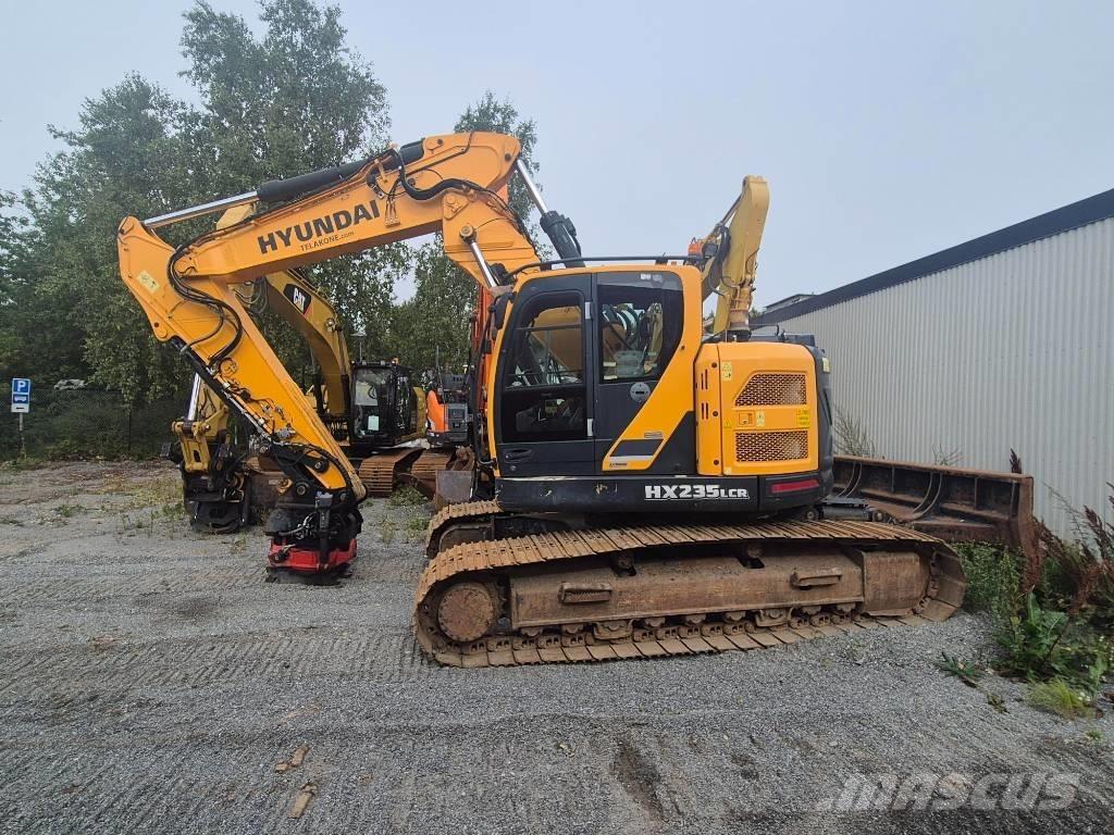 Hyundai HX 235 LCR Excavatoare pe șenile
