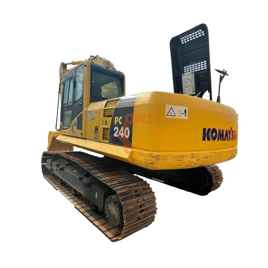 Komatsu PC 240-8 Excavatoare pe șenile
