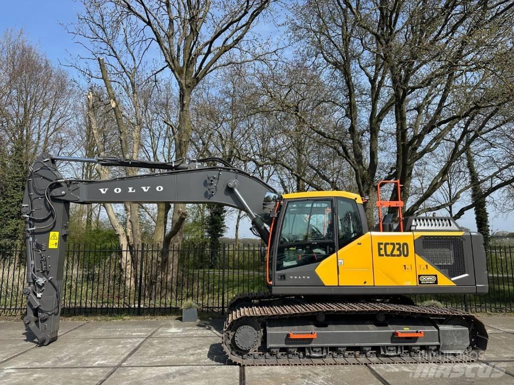 Volvo EC 230FL Excavatoare pe șenile
