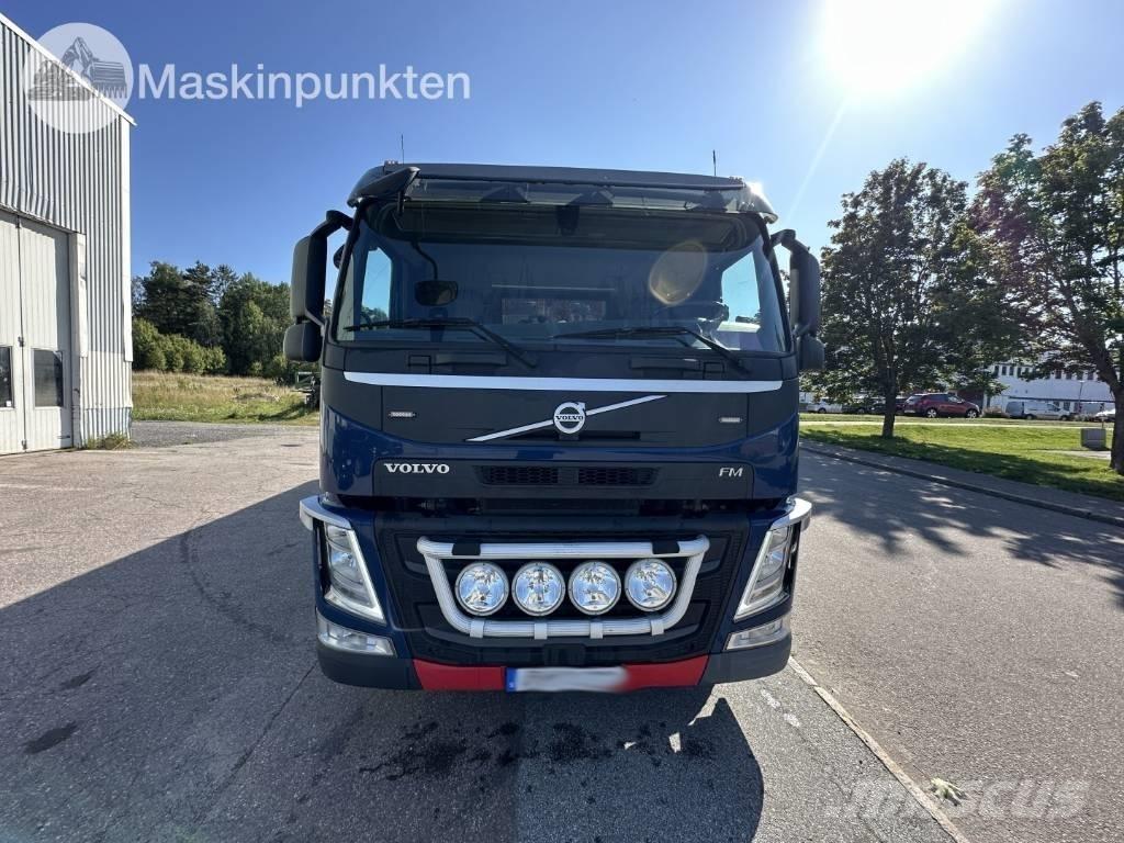 Volvo FM 460 Camion cu carlig de ridicare