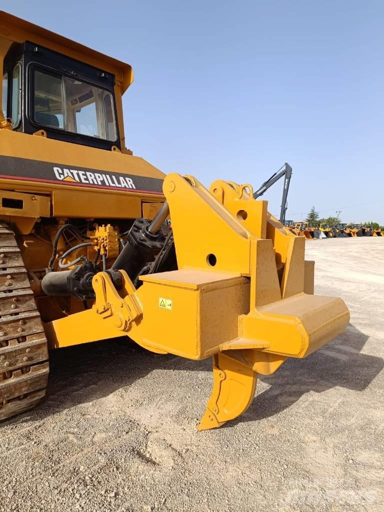 CAT D 8 L Buldozere pe senile